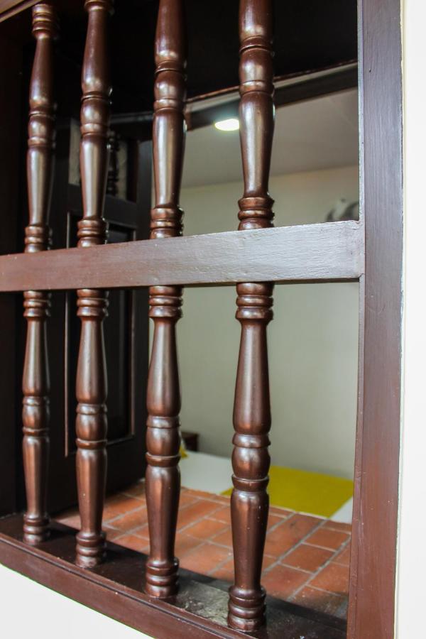 Hotel Colonial San Felipe Giron Exterior photo